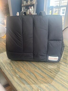 We Ar4 Puffer Tote Bag
